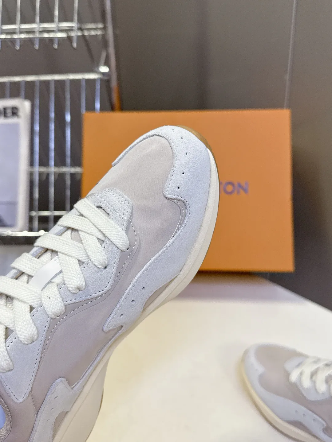 Men's Sneakers LOUIS VUITTON 17798667