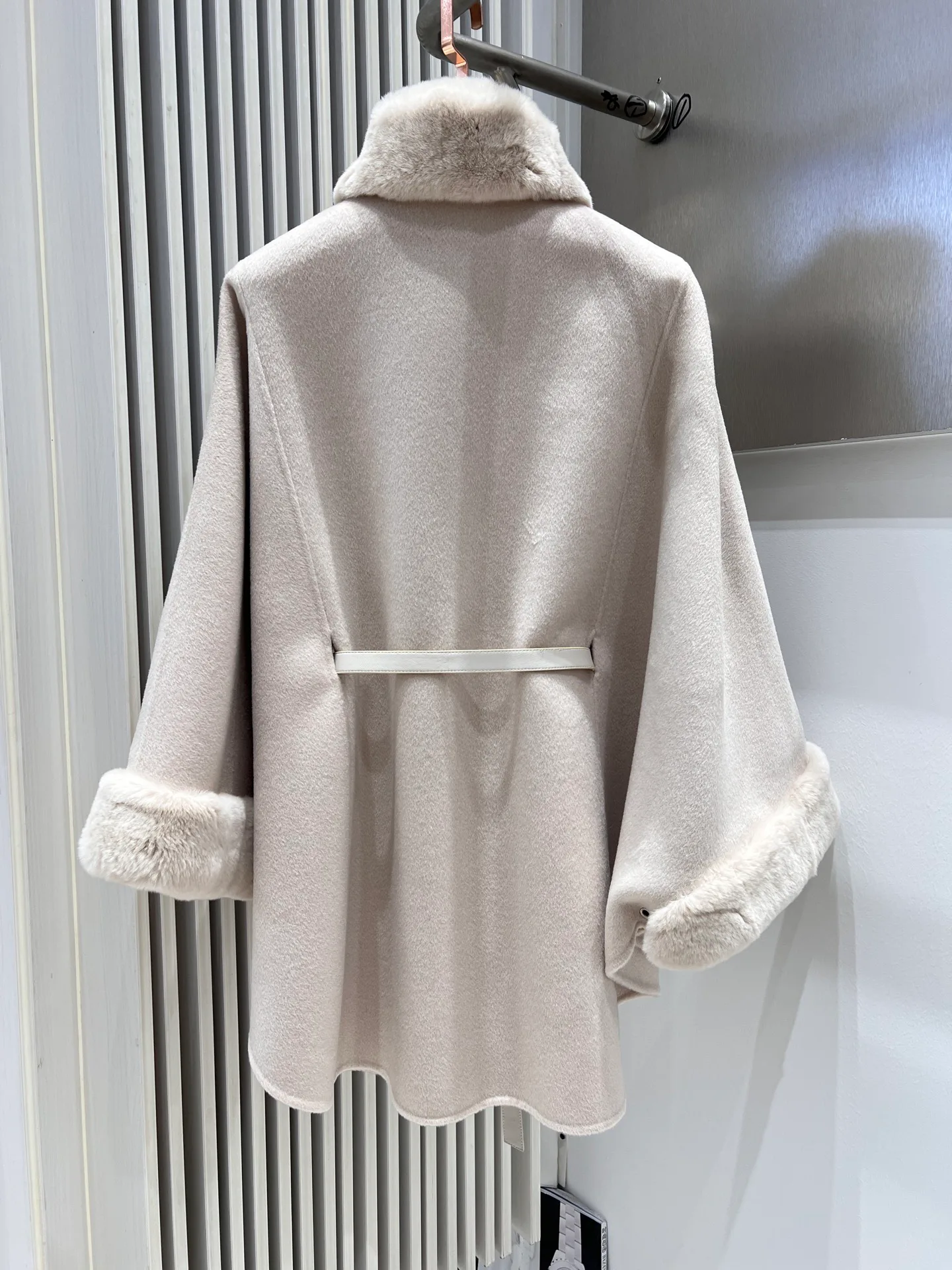 Women's Coats LORO PIANA 18513163