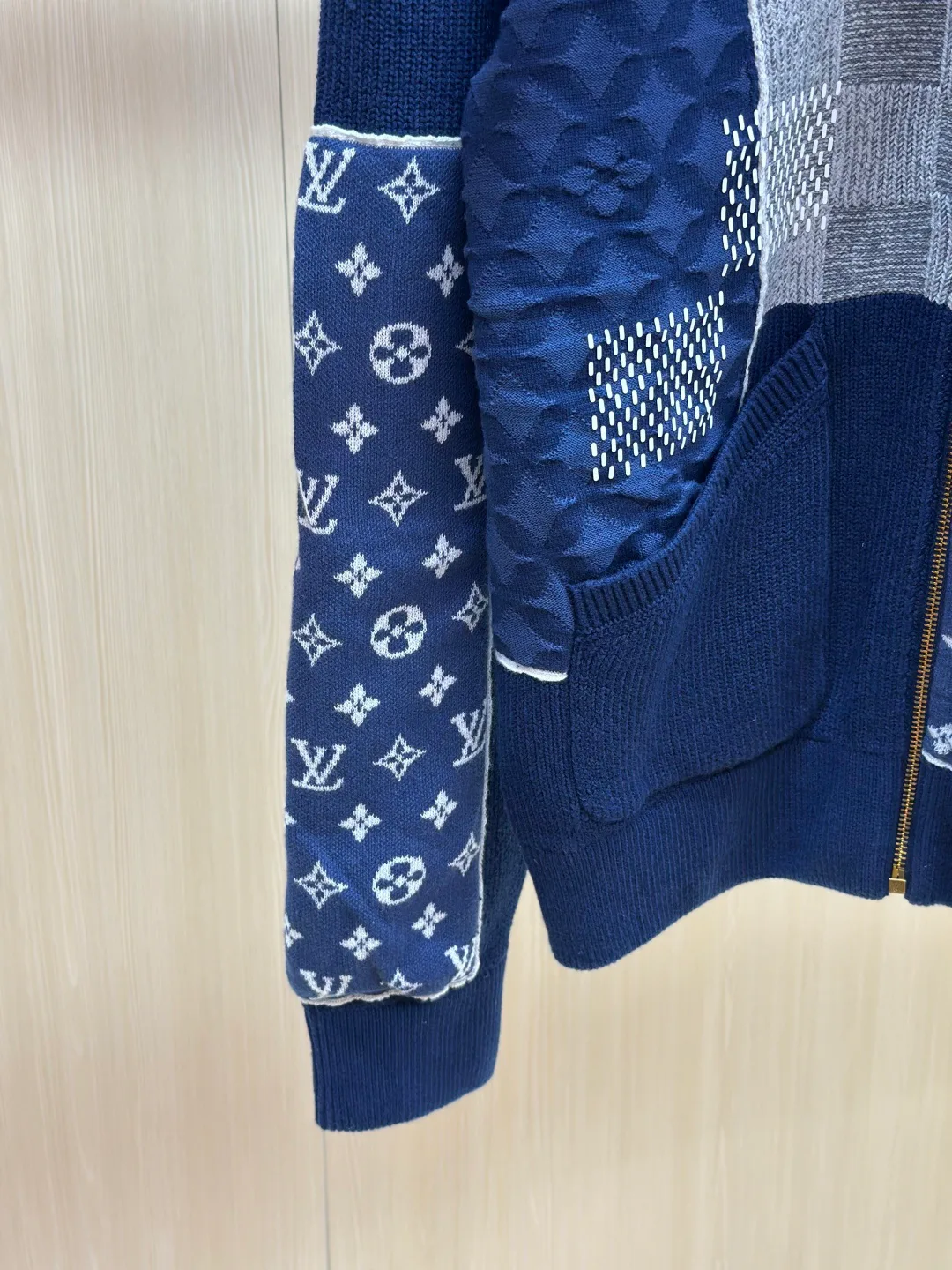 Men's Jackets And Down Jackets LOUIS VUITTON 18408266