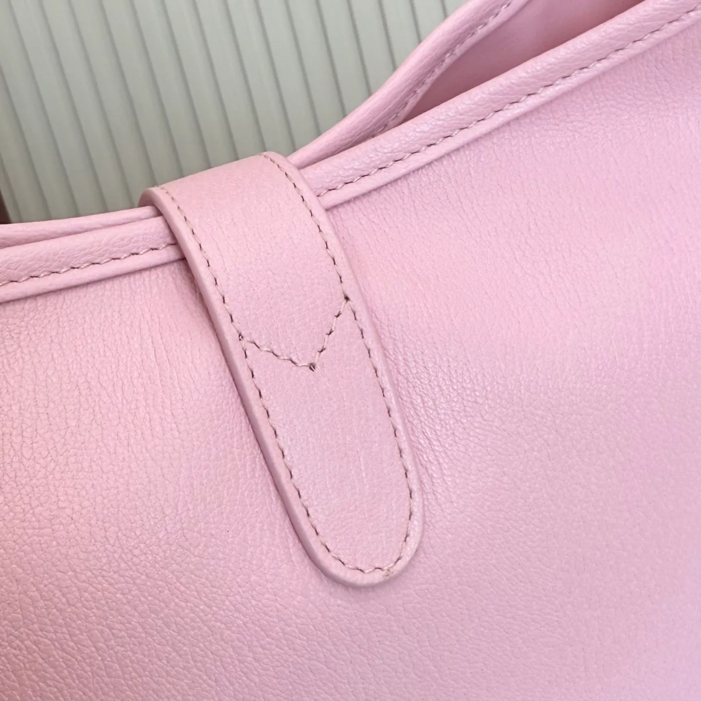 Women's Classic Handbags GUCCI 17243050