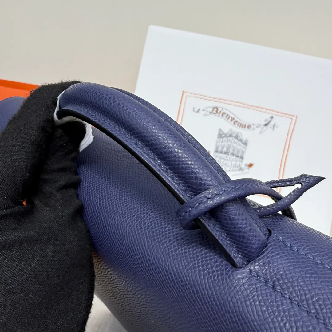 Women's Classic Handbags HERMES 18076687