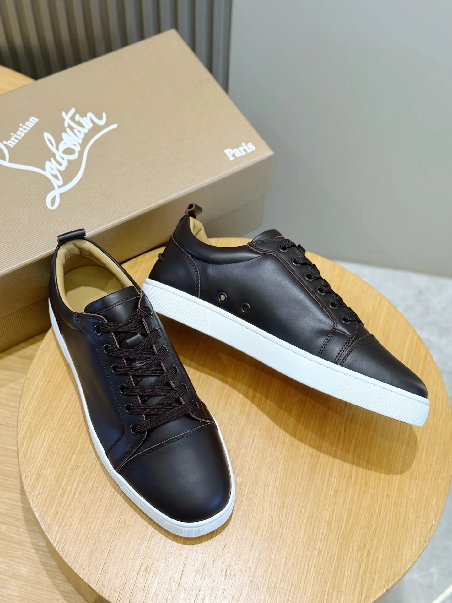Men's Sneakers CHRISTIAN LOUBOUTIN 18100992