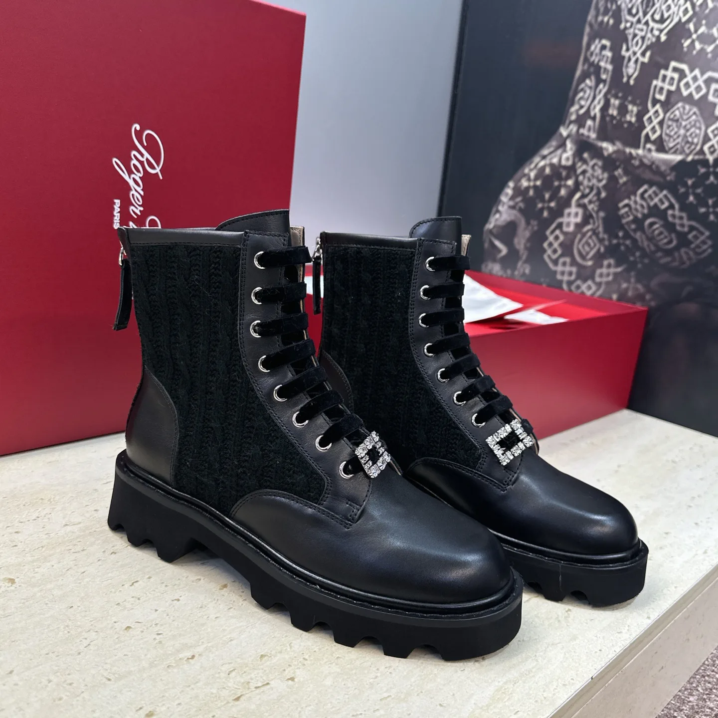 Women's Ankle Boots ROGER VIVIER 18256241