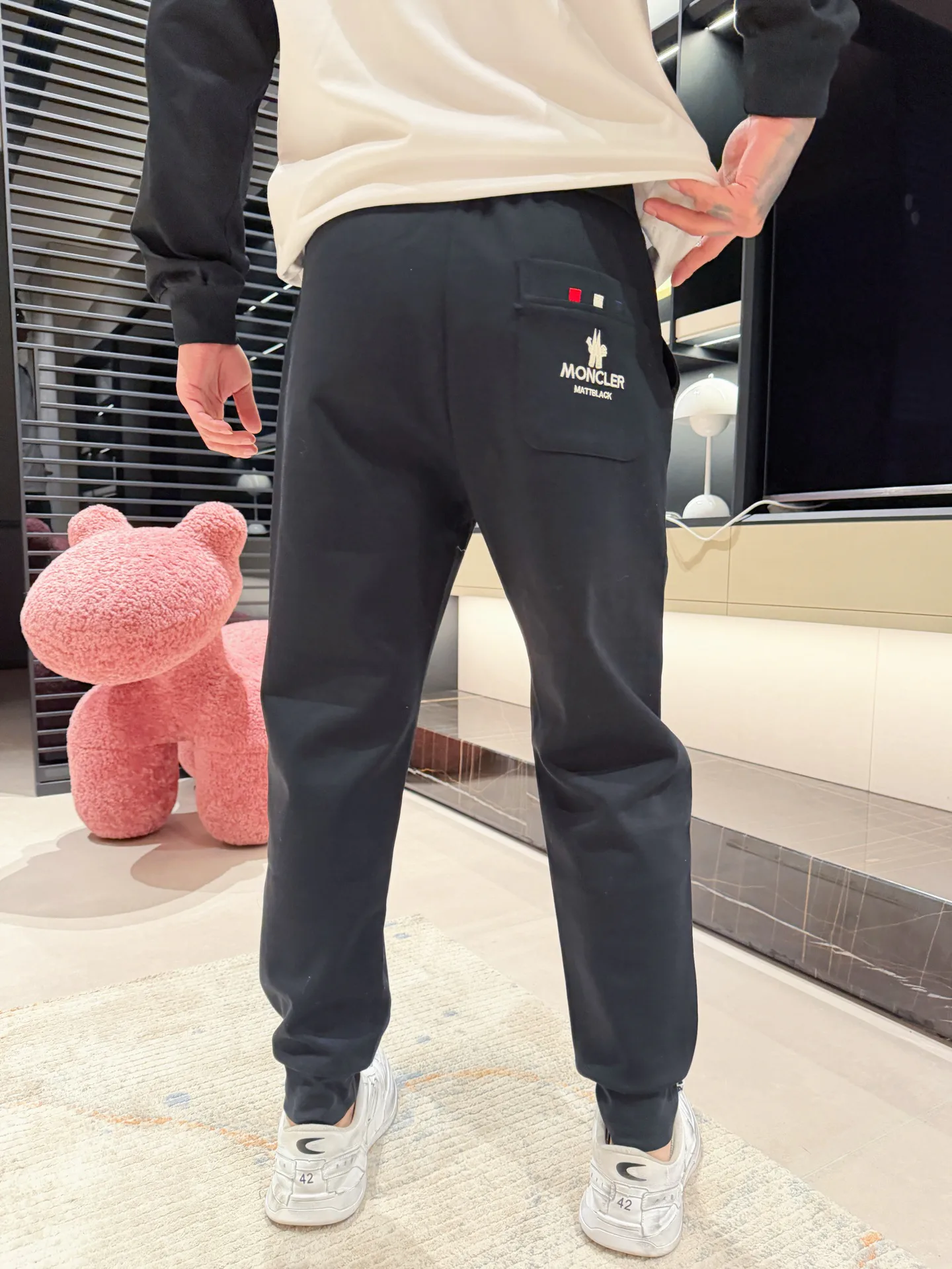 Men's Trousers MONCLER 18499744