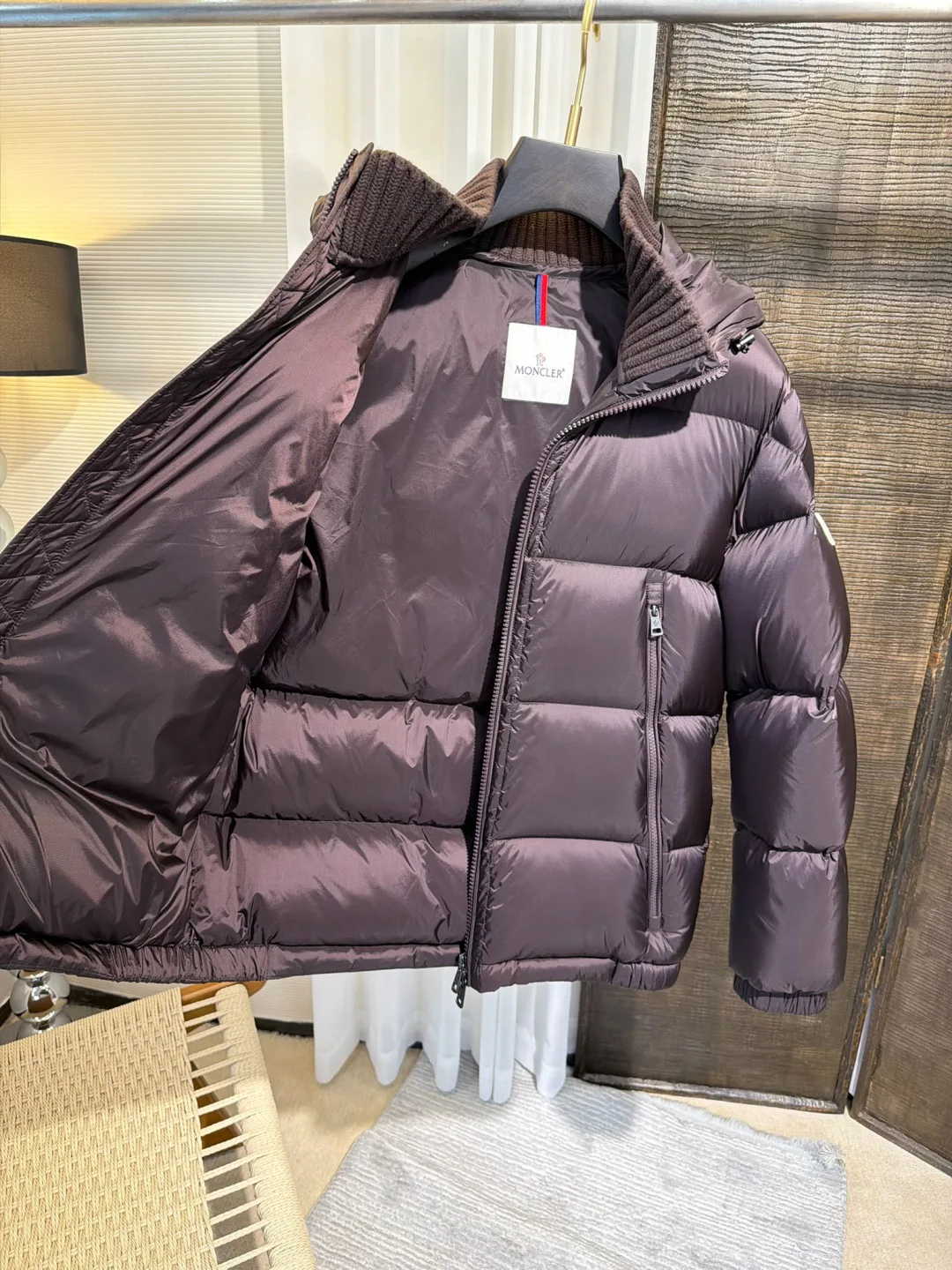 Women's Jackets And Down Jackets MONCLER 17873991