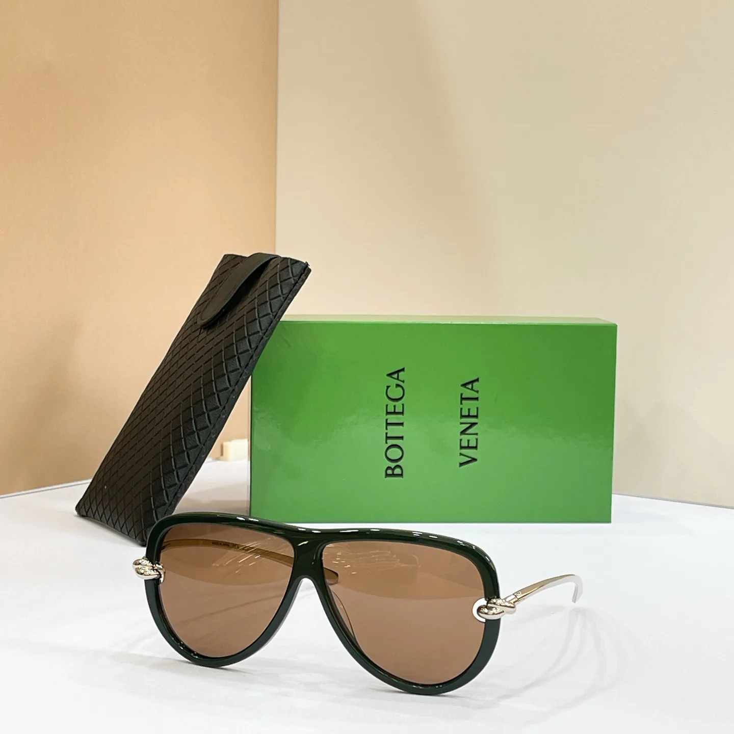 Glasses BOTTEGA VENETA 17495889