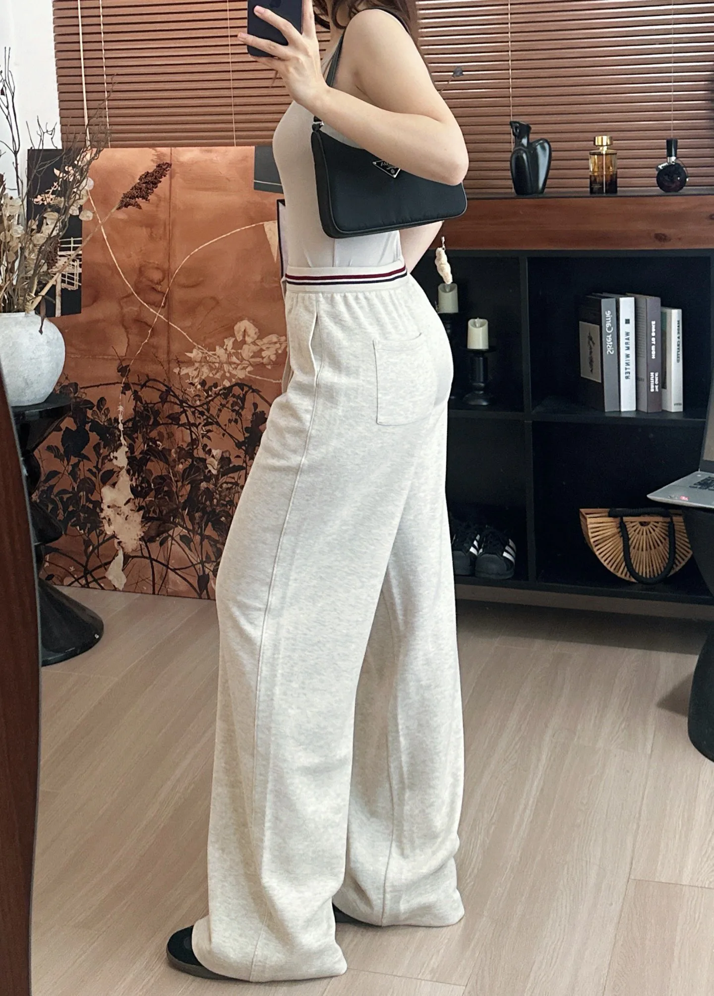 Women's Trousers PRADA 18473772