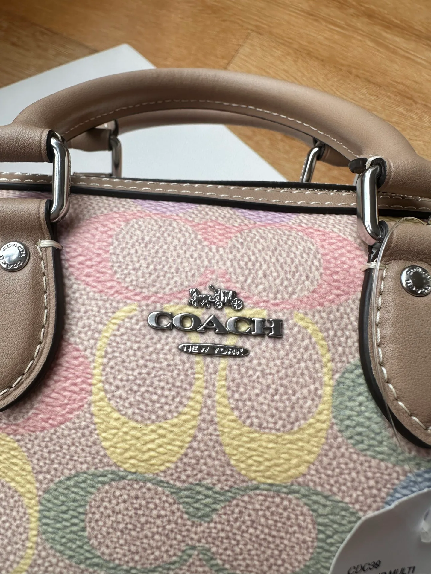 Women's Classic Handbags COACH 17961044