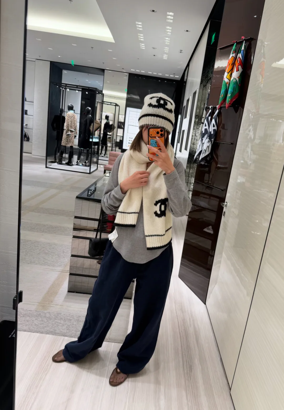 Women's Jumpers And Sweaters CHANEL 17485601
