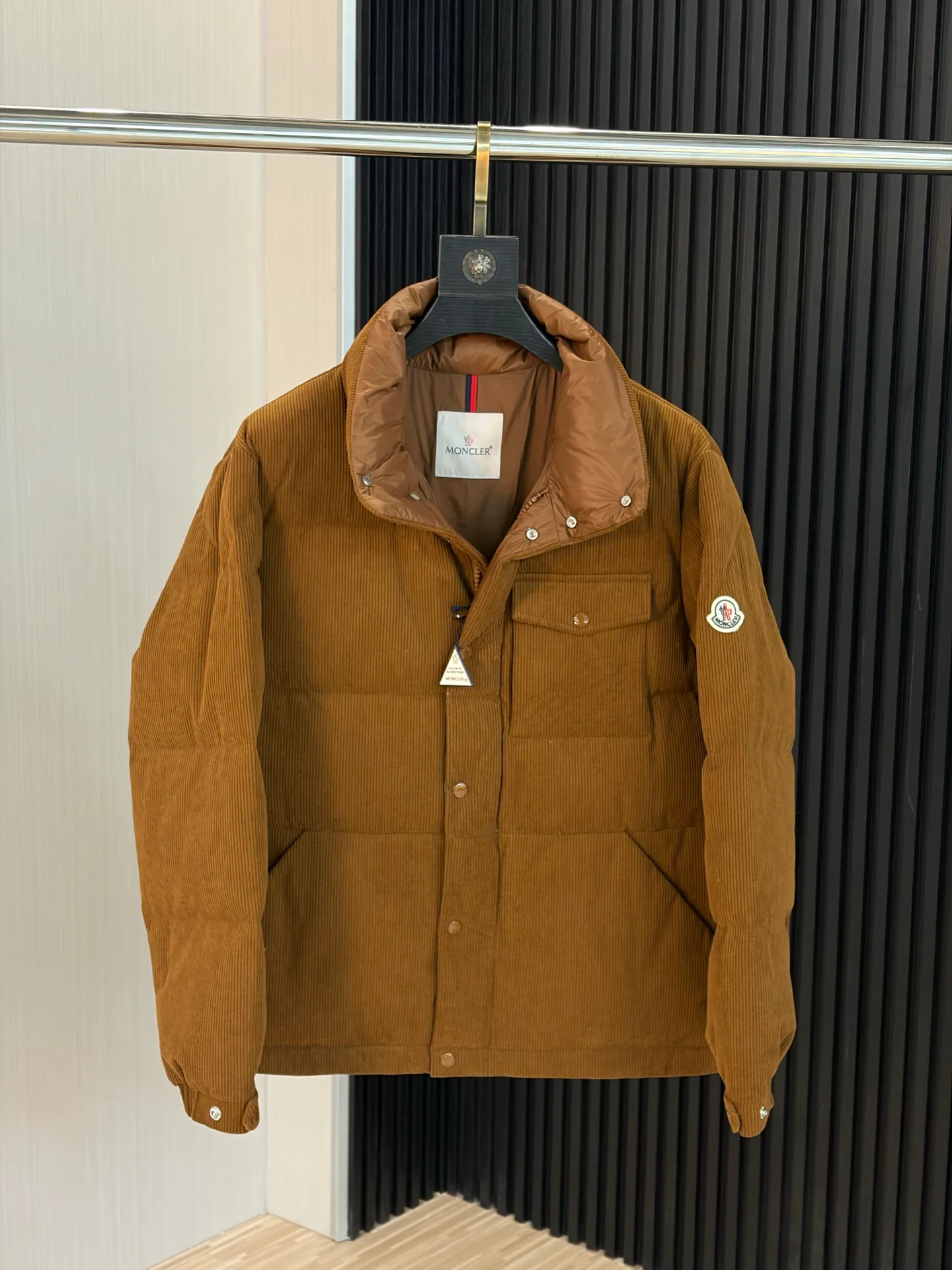 Men's Jackets And Down Jackets MONCLER 18199459