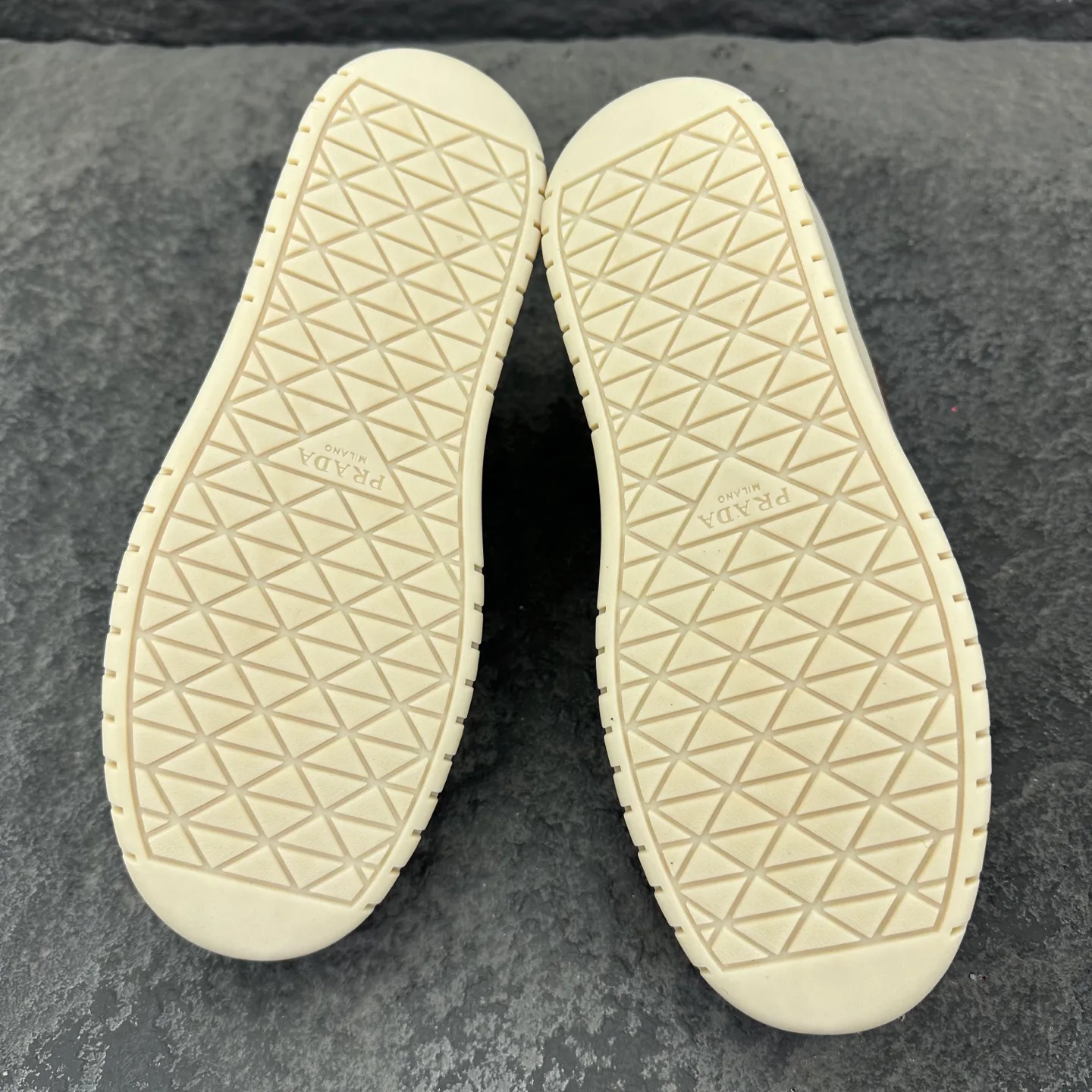 Men's Sneakers PRADA 18154155