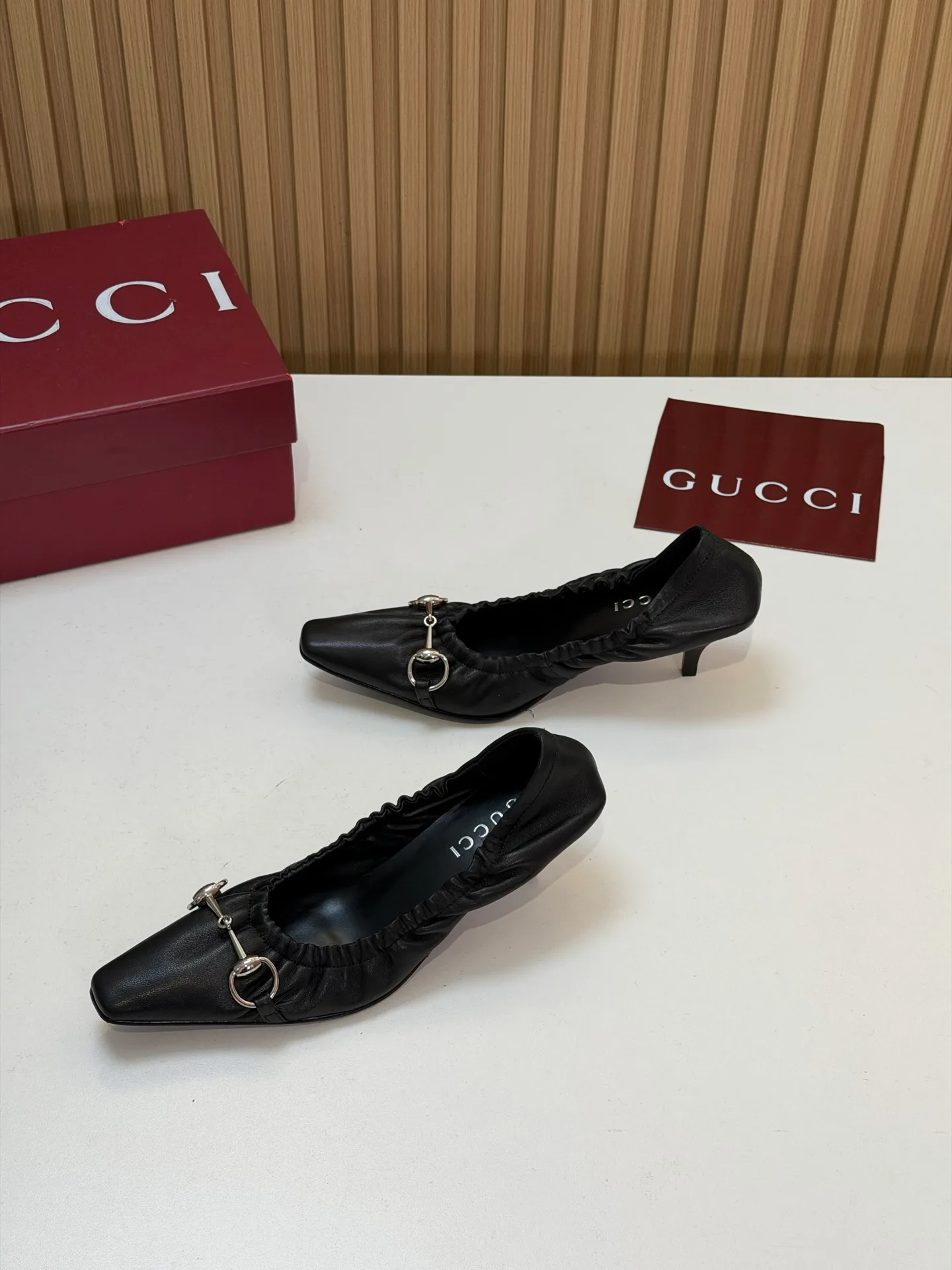 Women's Heels GUCCI 17903800