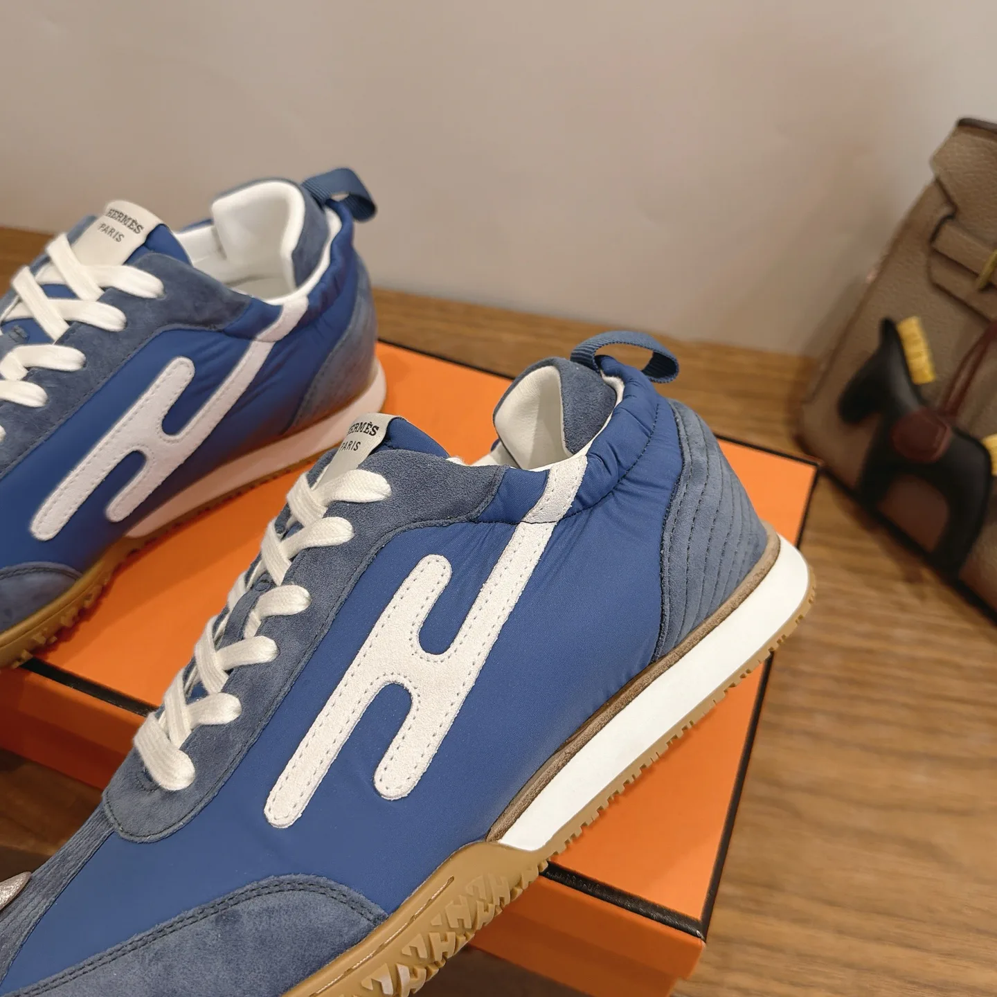 Women's Sneakers HERMES 18230834