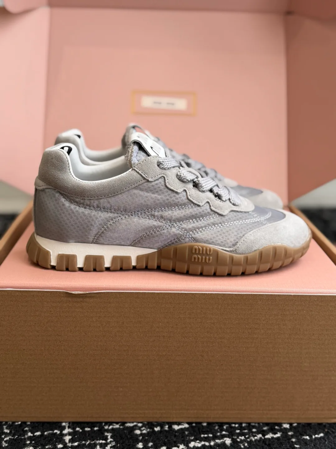 Women's Sneakers MIU MIU 17804443