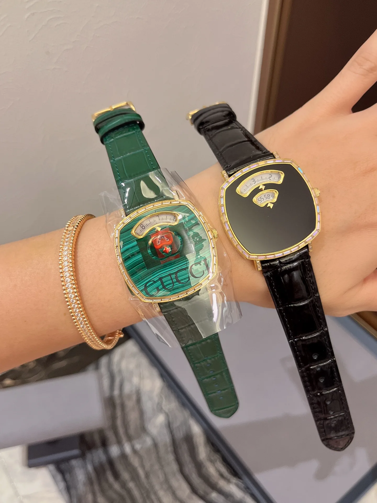 Women's Watches GUCCI 17832541