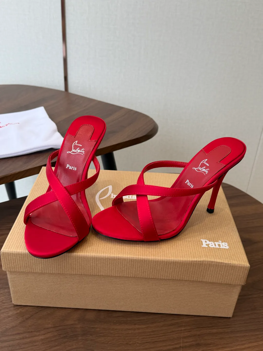 Women's Open-Toe Sandals CHRISTIAN LOUBOUTIN 18183100