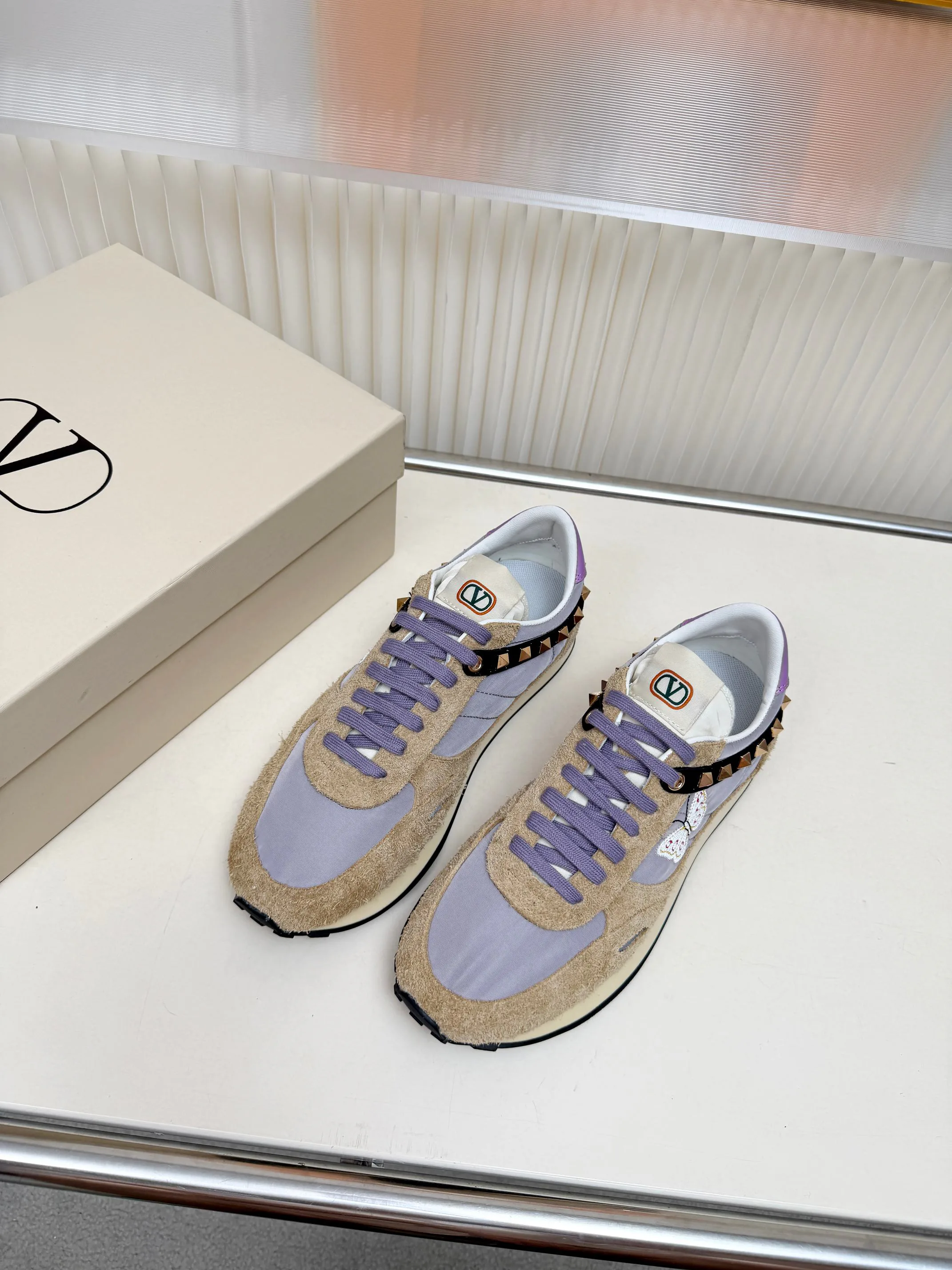 Women's Sneakers VALENTINO 18212008