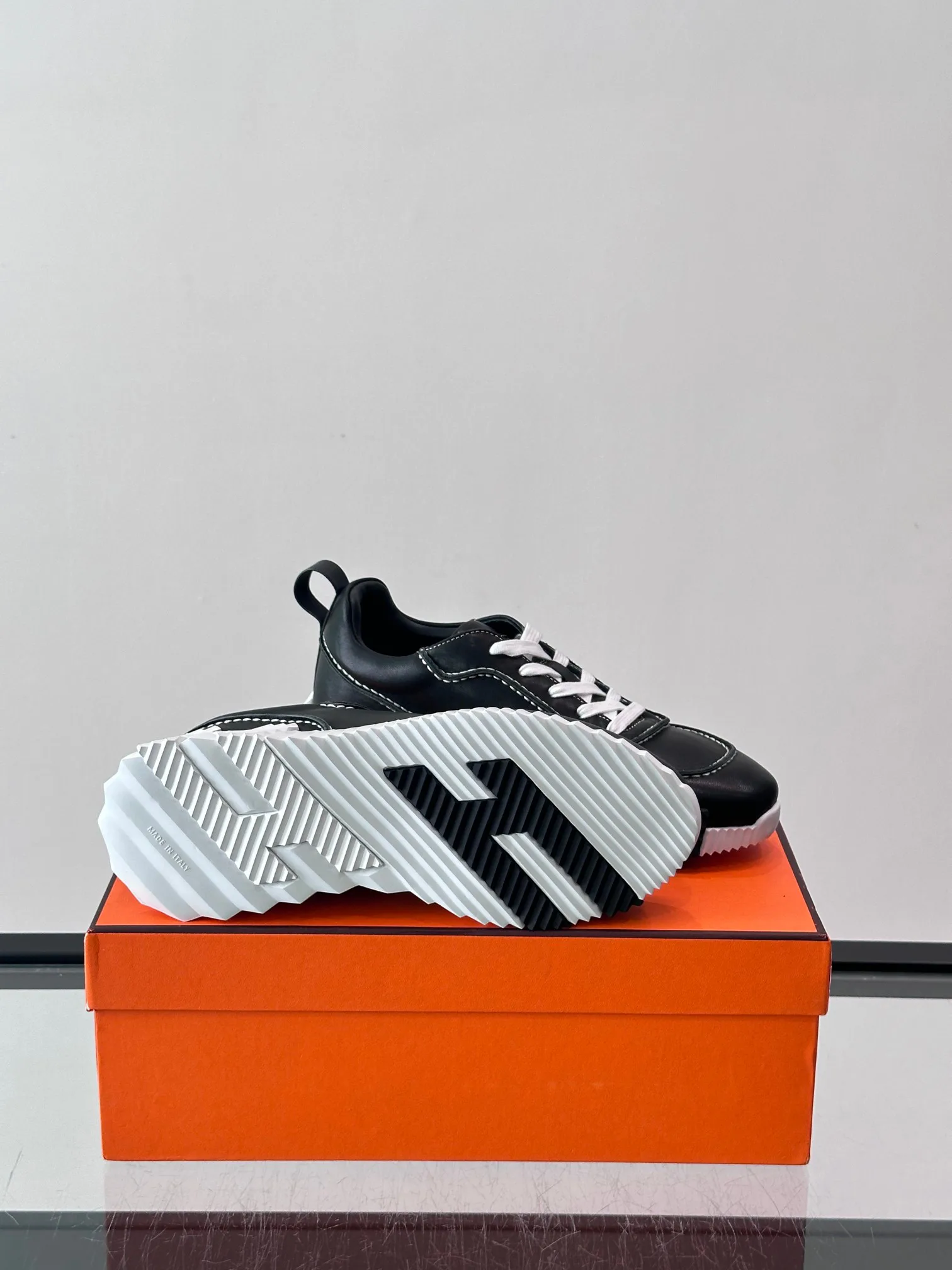 Men's Sneakers HERMES 18516243