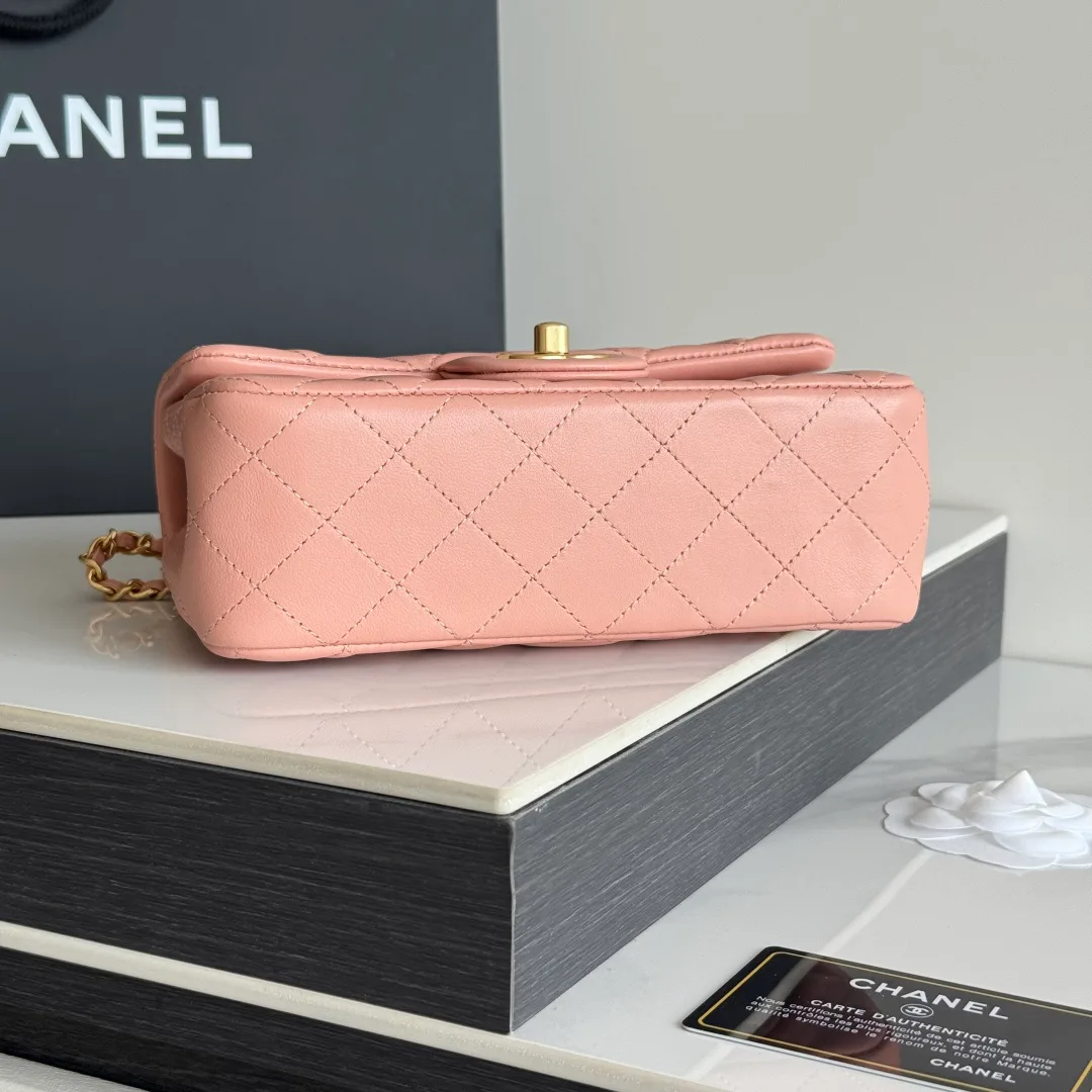 Women's Classic Handbags CHANEL 17827588