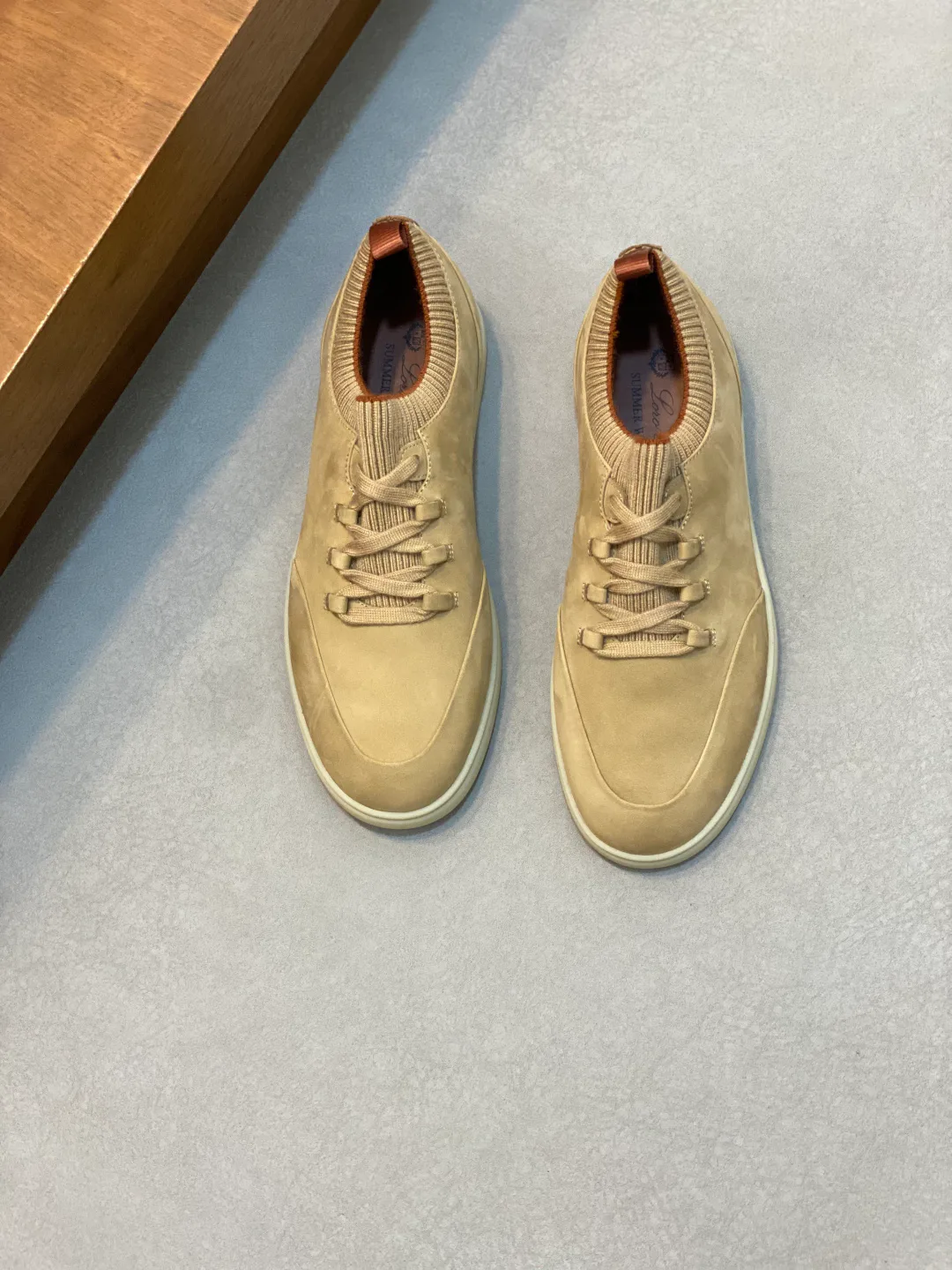 Men's Sneakers LORO PIANA 18078929