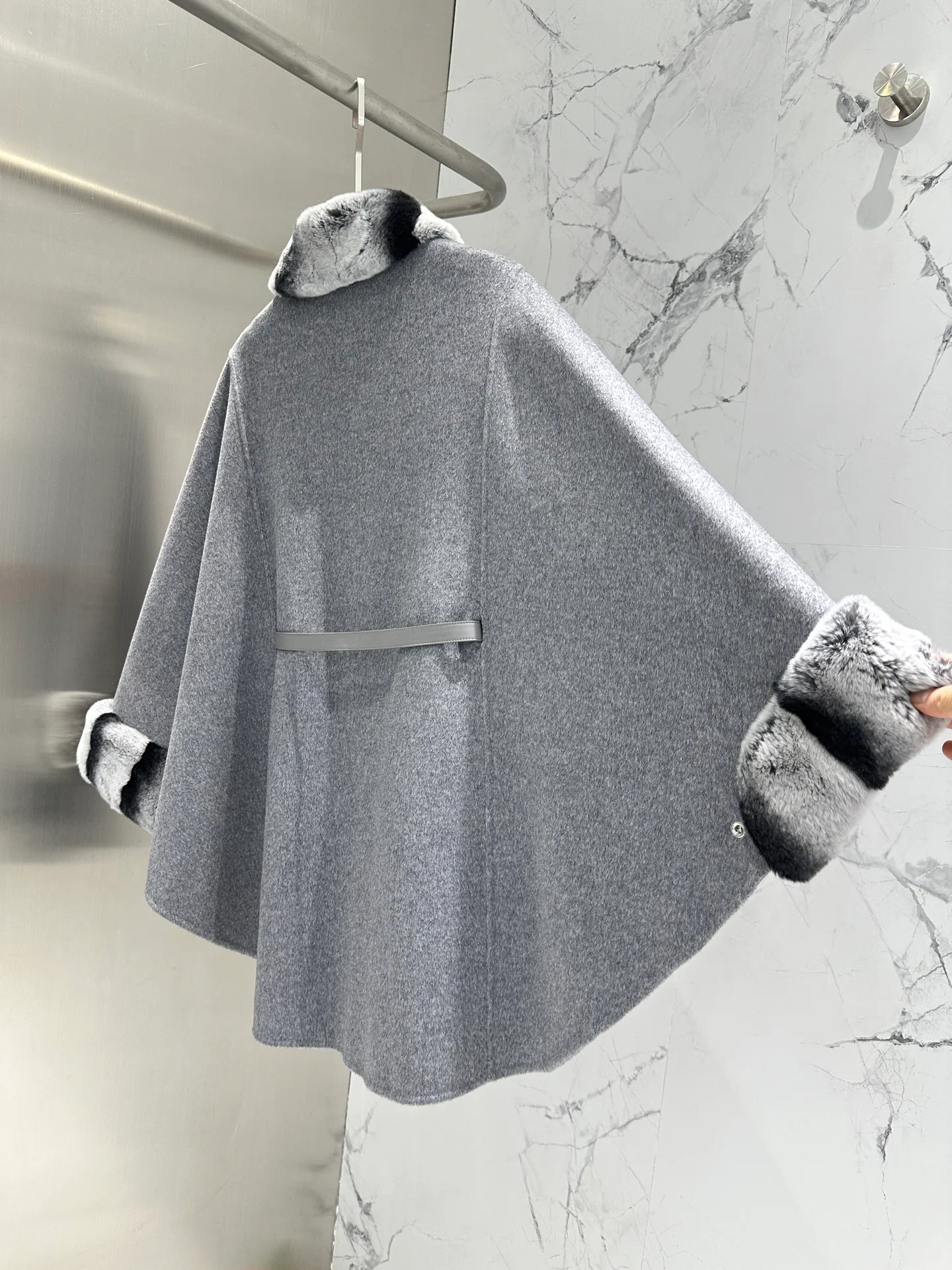 Women's Coats LORO PIANA 18513173