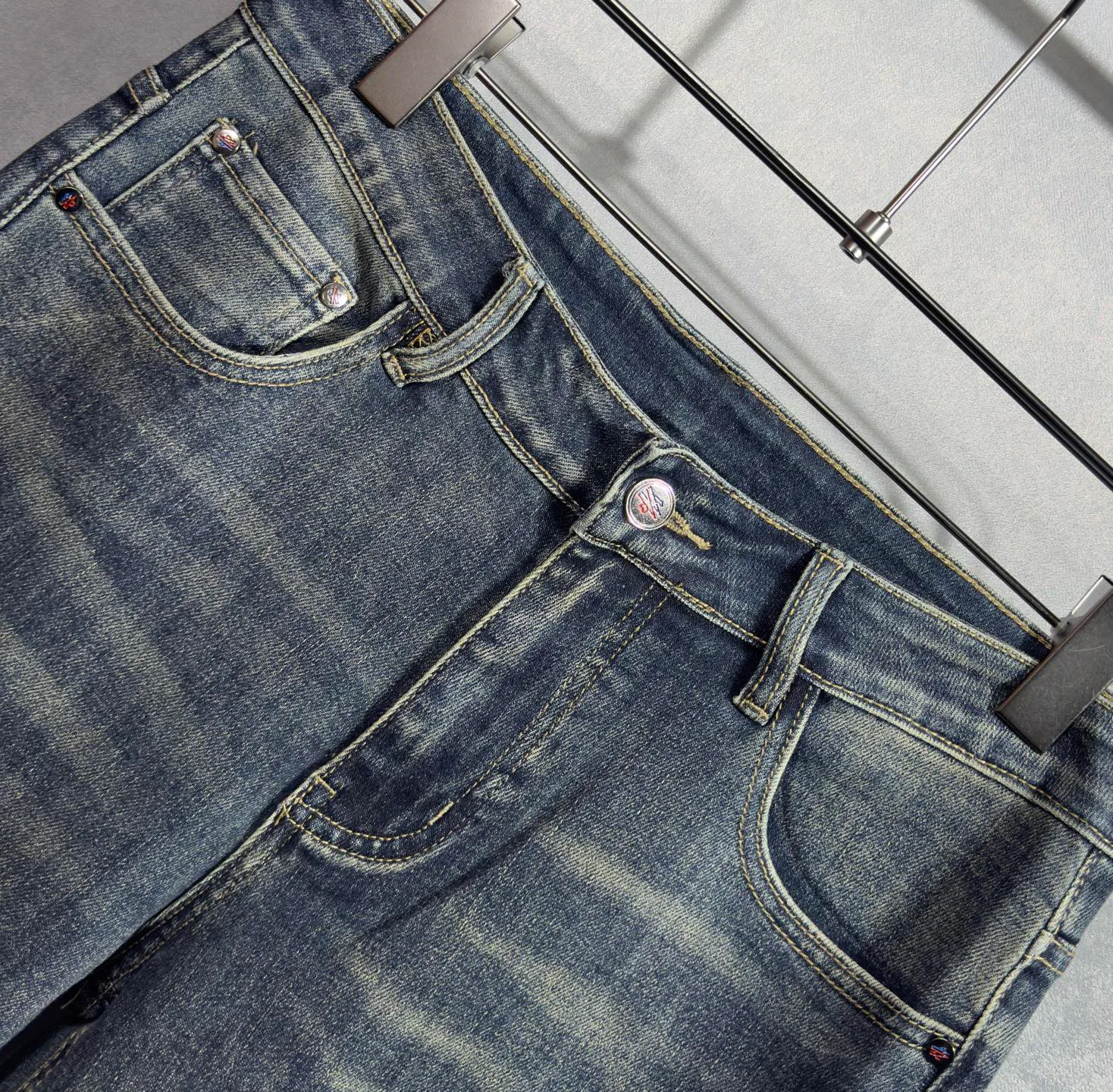 Men's Jeans MONCLER 18098363