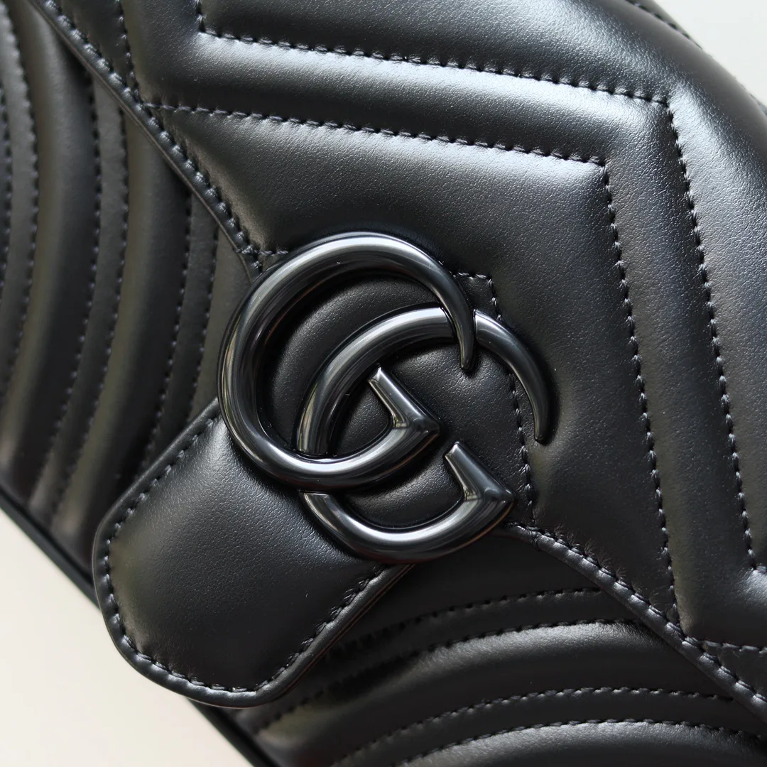 Women's Classic Handbags GUCCI 17948002