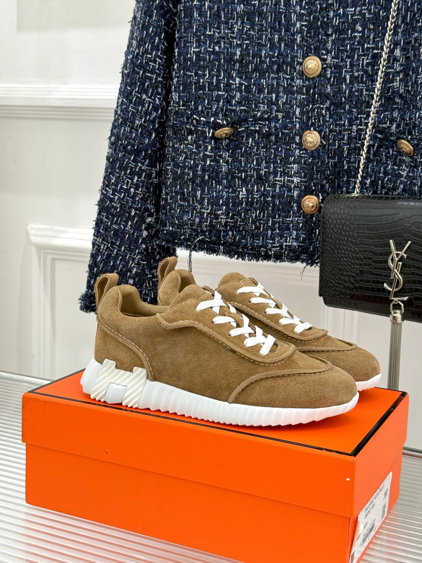 Кроссовки Женские Hermes 18636863