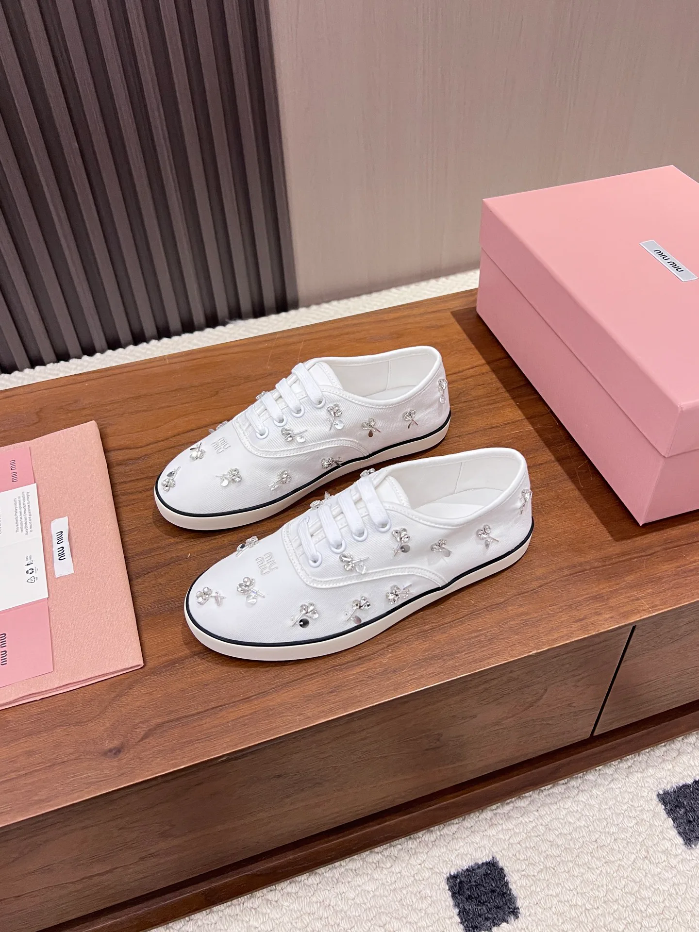 Women's Sneakers MIU MIU 17968644