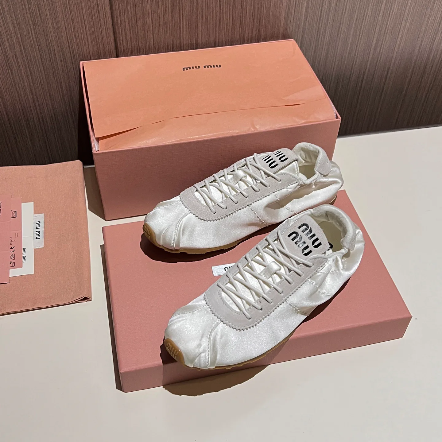 Women's Sneakers MIU MIU 17968600