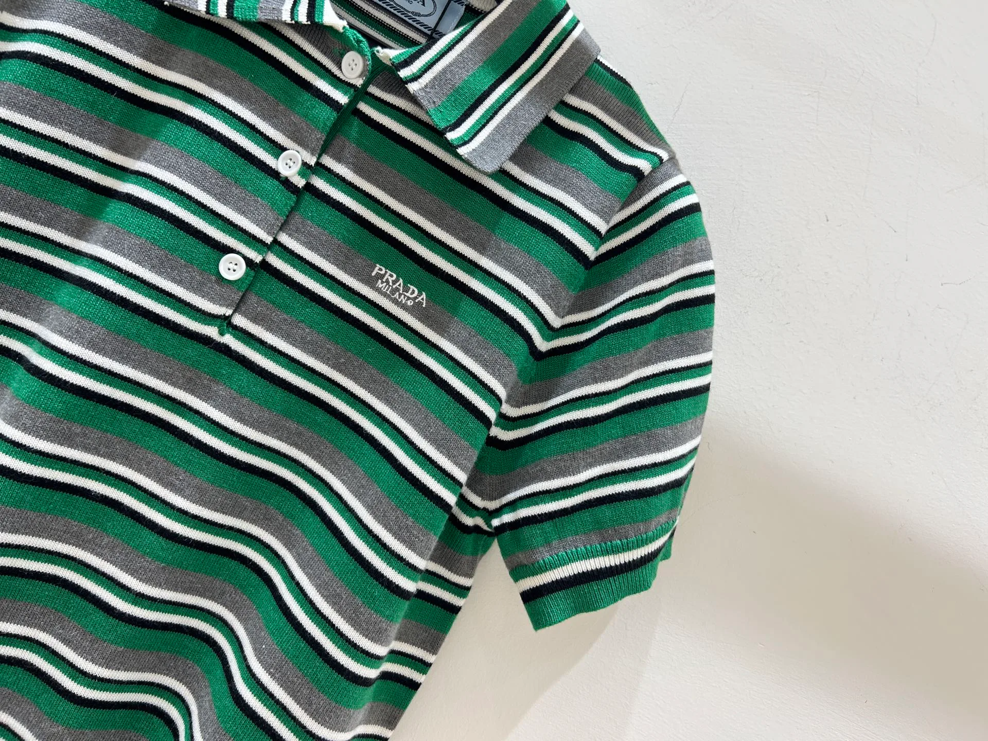 Women's T-Shirts PRADA 18096649