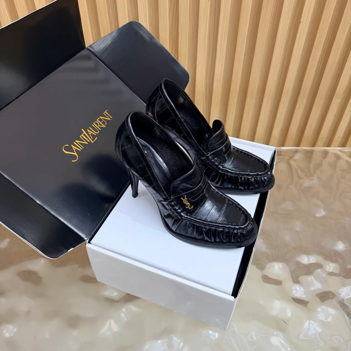 Лоферы И Мокасины Женские Saint Laurent 18676010