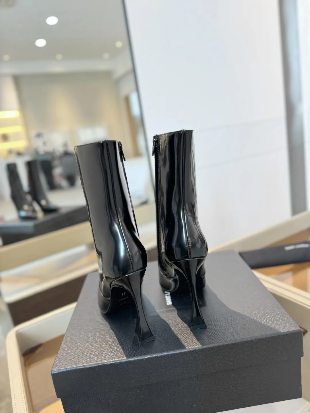 Women's Booties SAINT LAURENT 18247894