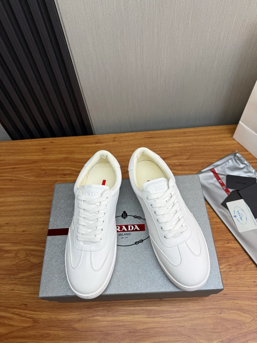 Men's Sneakers PRADA 18263660