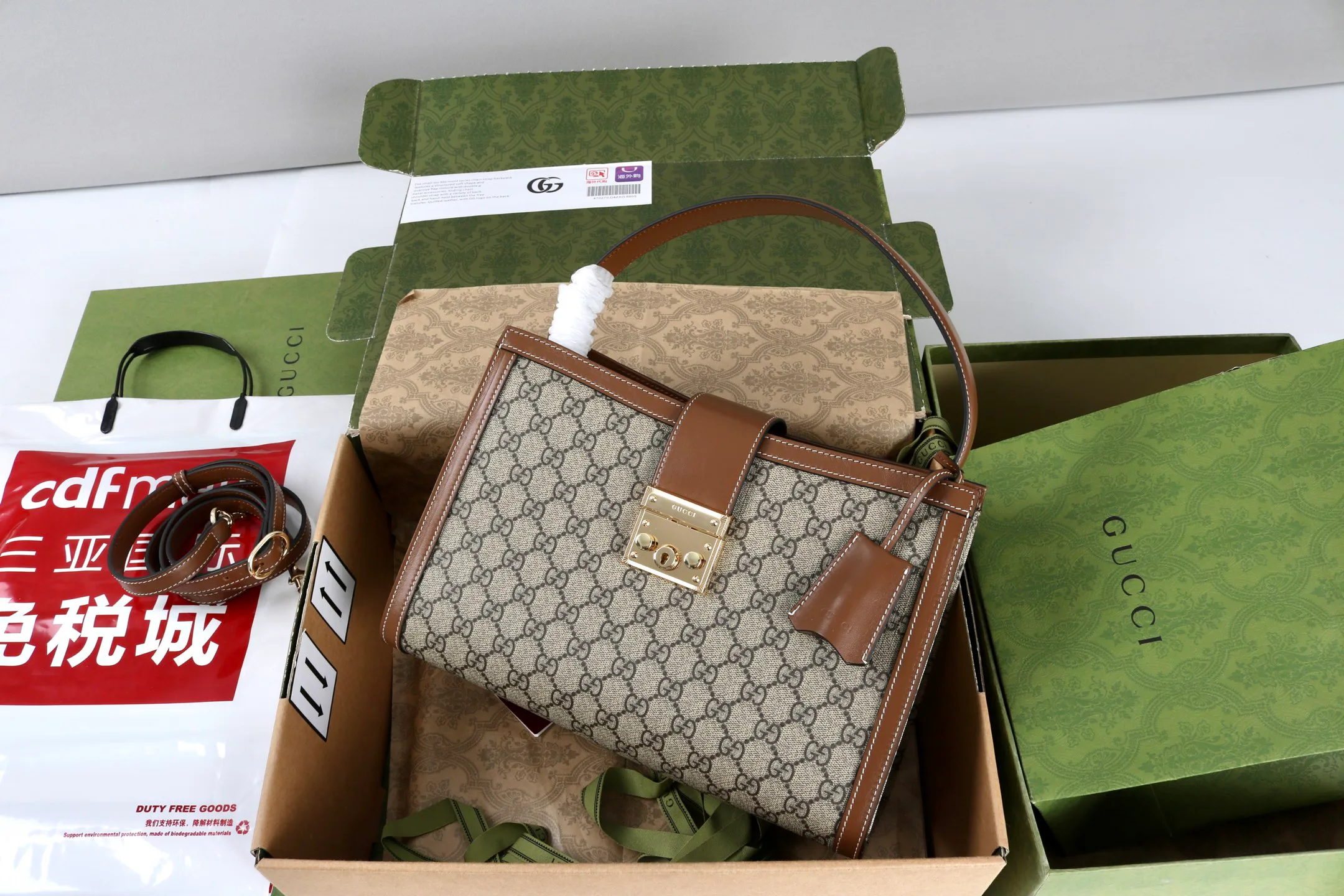 Women's Classic Handbags GUCCI 18361916