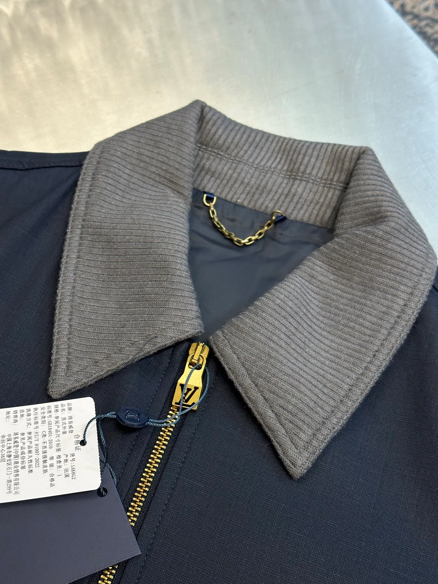 Men's Jackets And Down Jackets LOUIS VUITTON 18178962