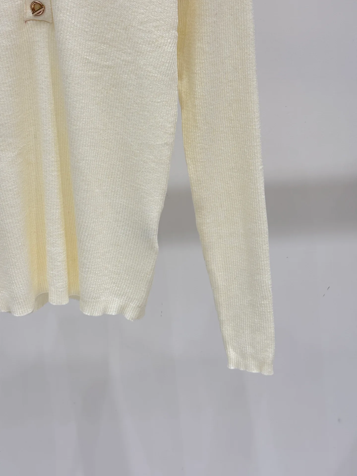 Women's Jumpers And Sweaters VALENTINO 17930686