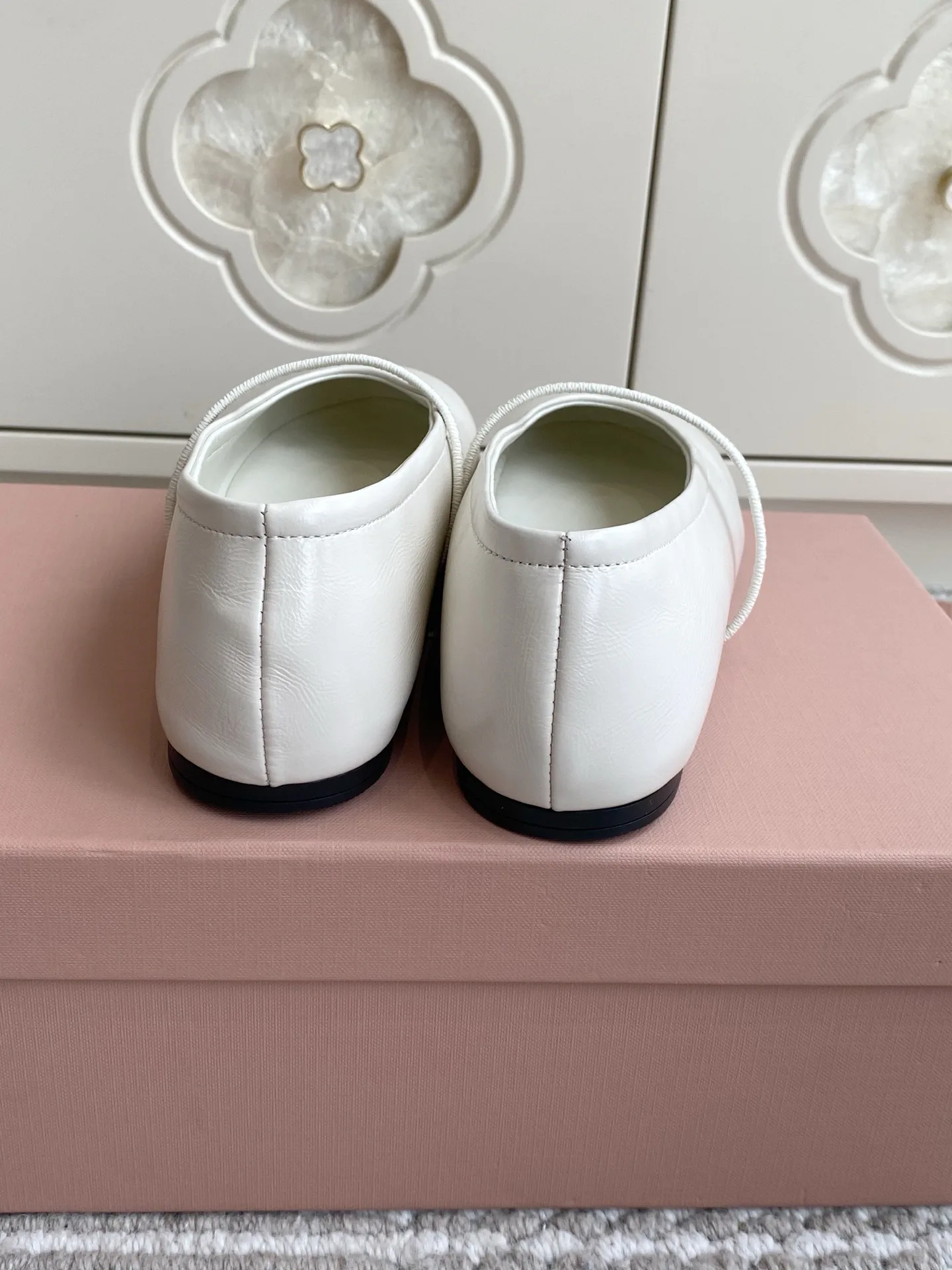 Women's Ballet Flats MIU MIU 17522711