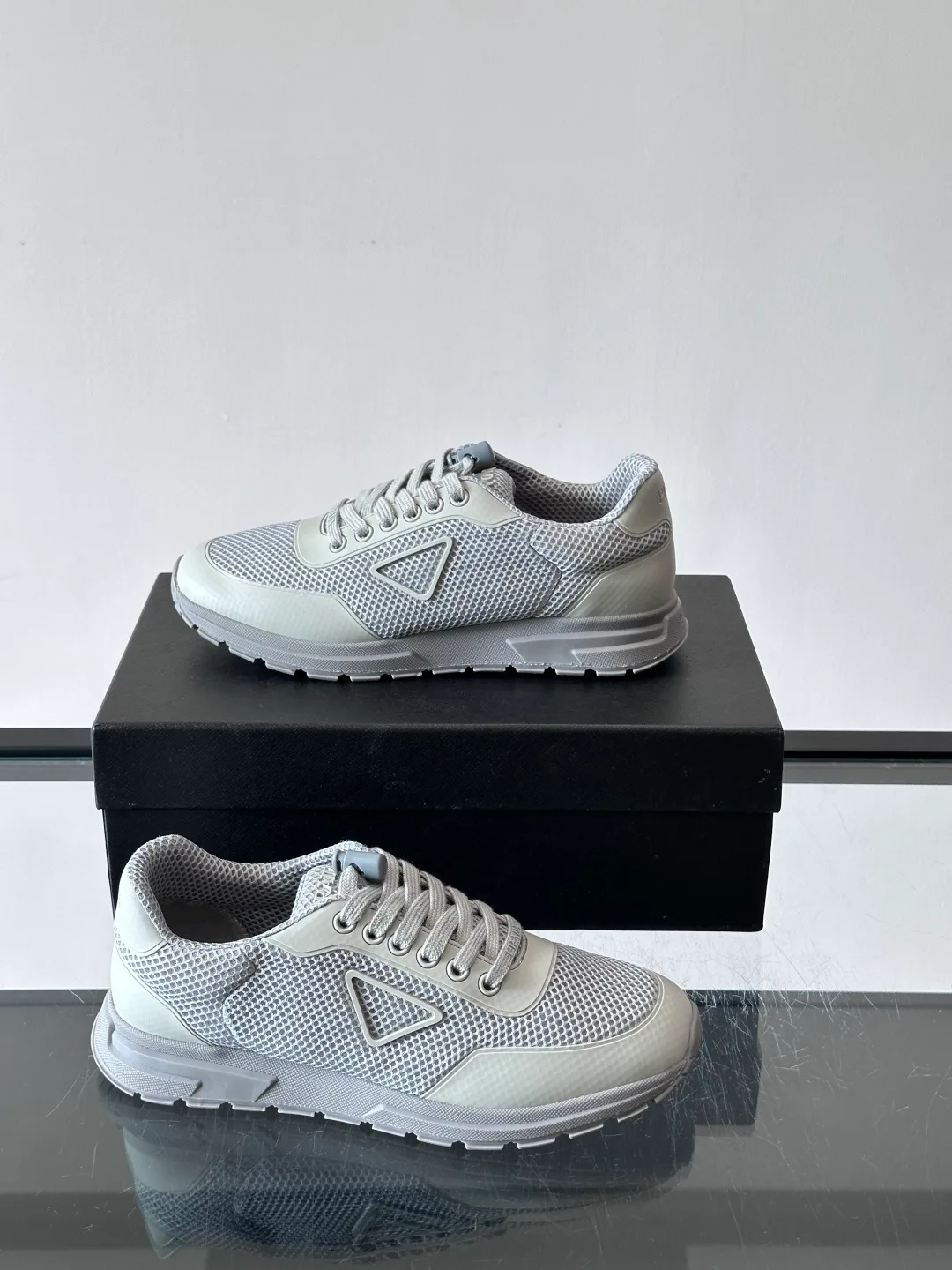 Men's Sneakers PRADA 17646151