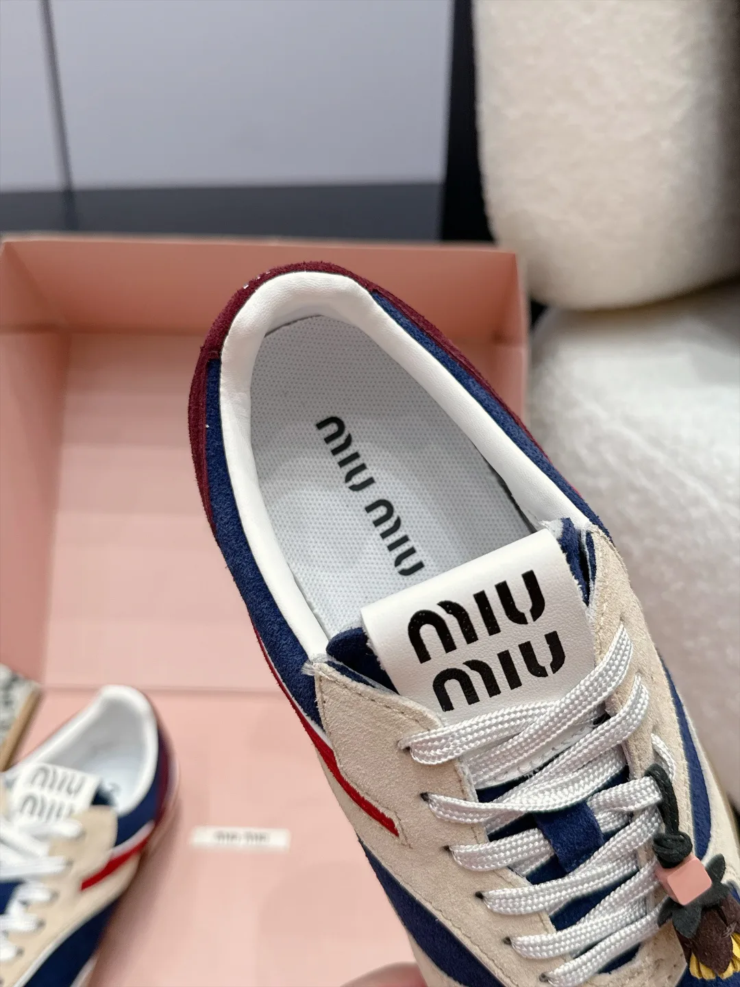 Women's Sneakers MIU MIU 18505447