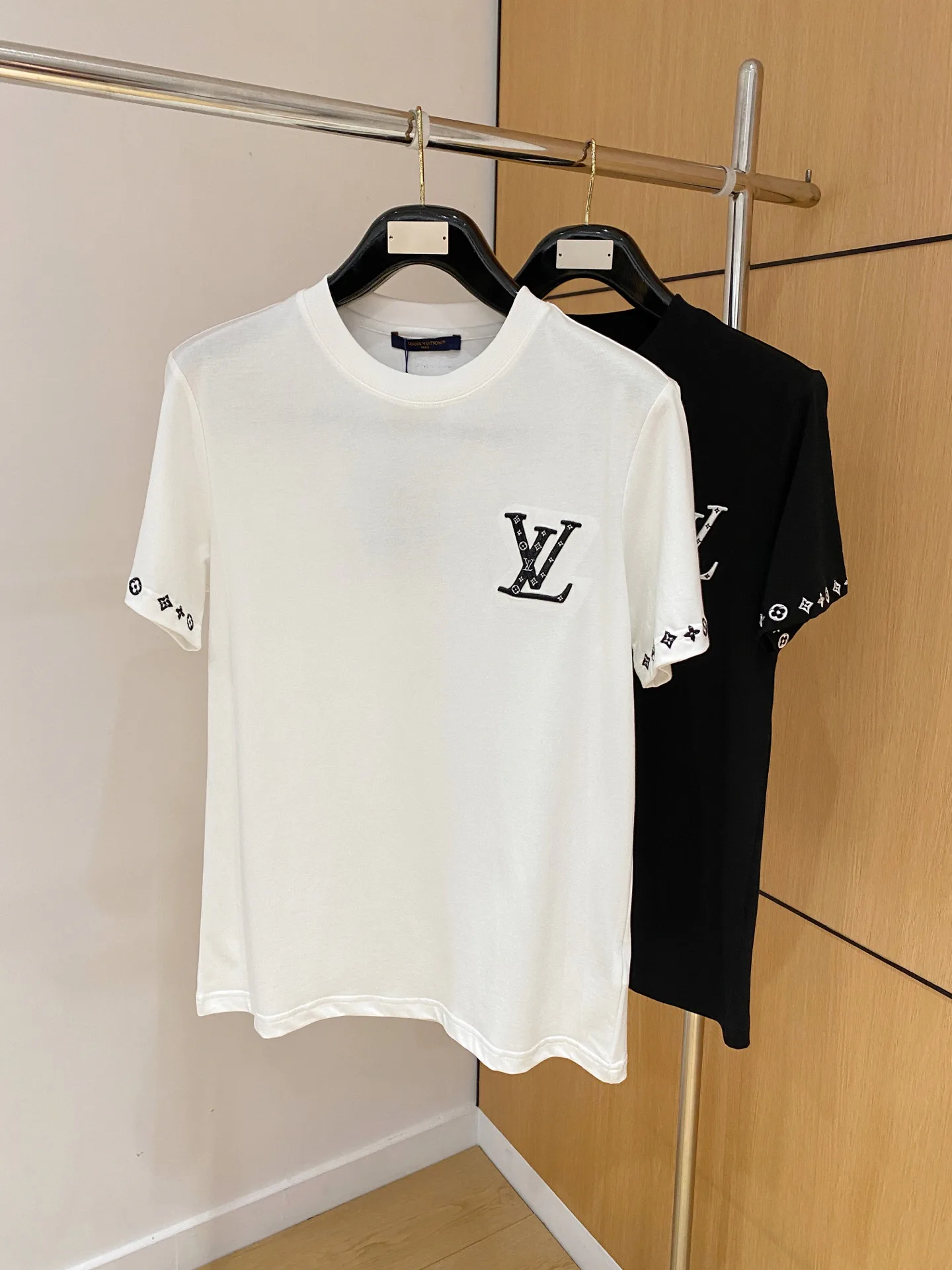 Men's T-Shirts LOUIS VUITTON 17803790