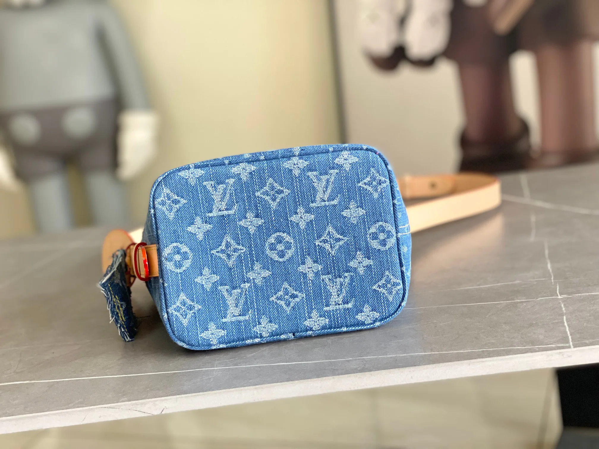 Women's Classic Handbags LOUIS VUITTON 17872086