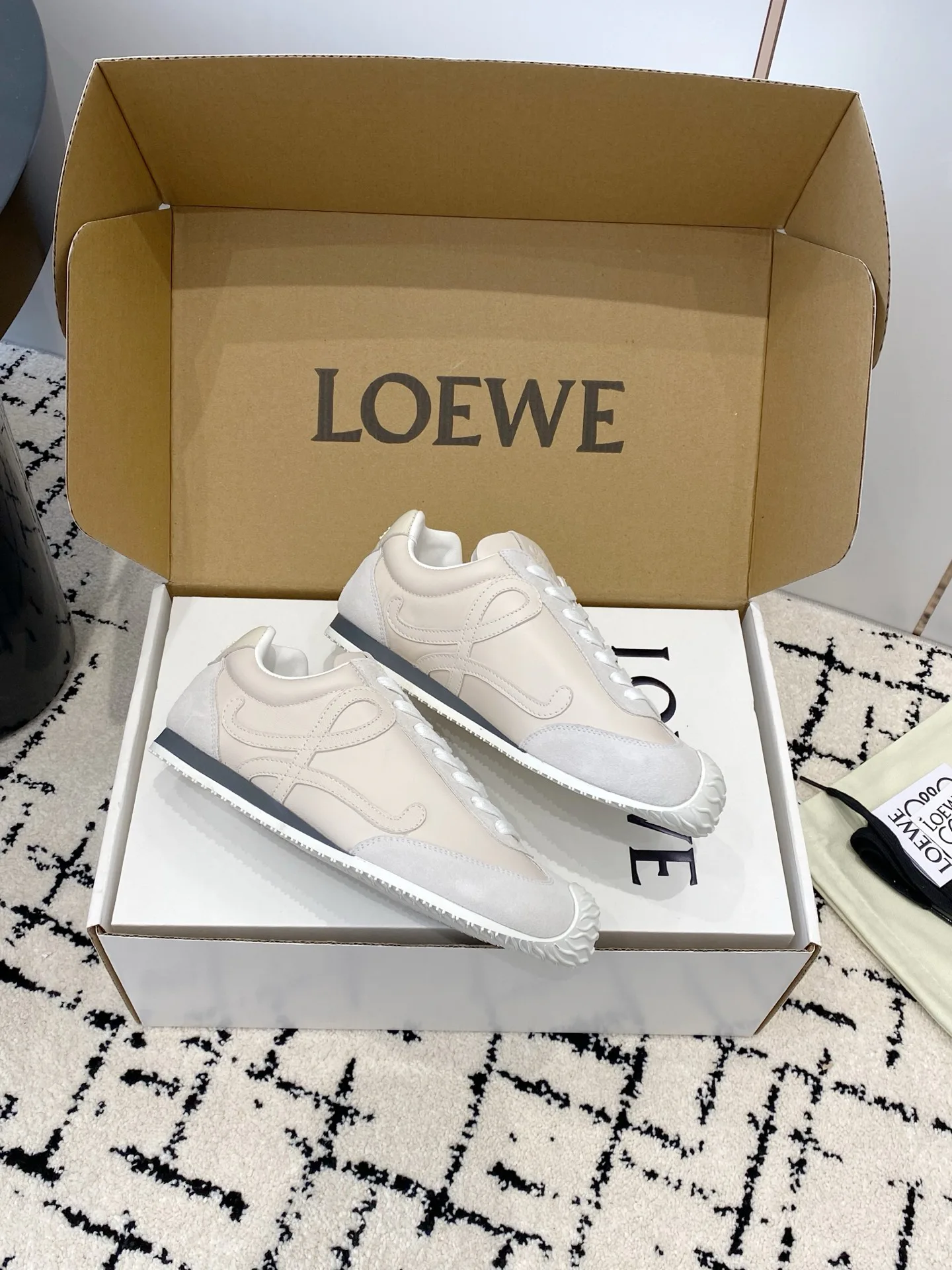 Women's Sneakers LOEWE 18268853