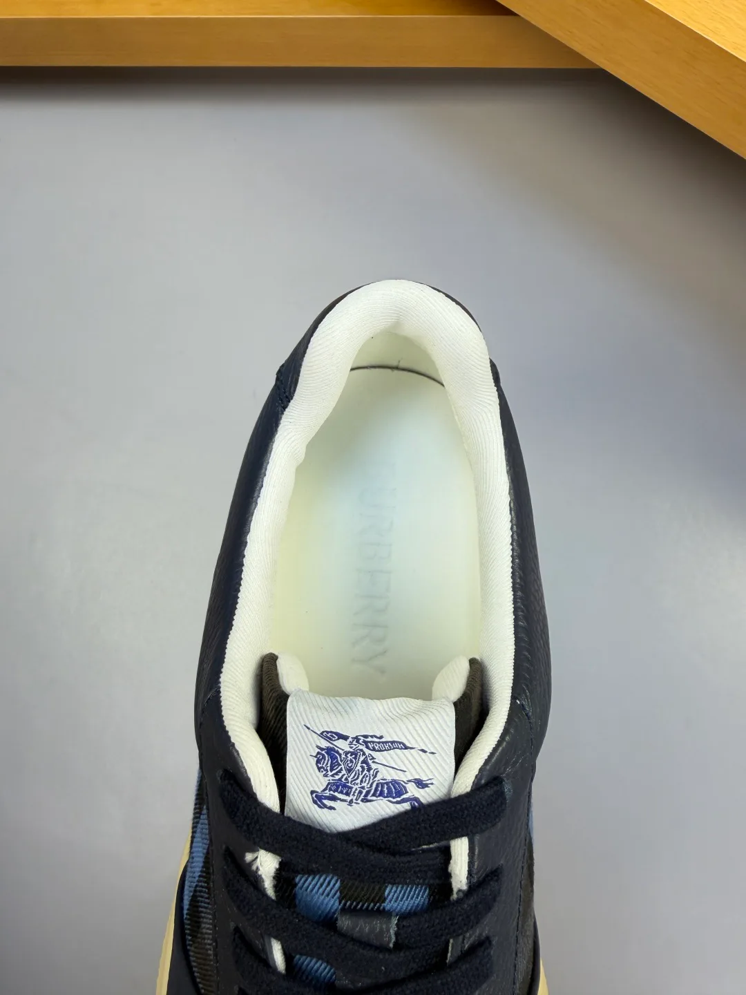 Men's Sneakers BURBERRY 17955073