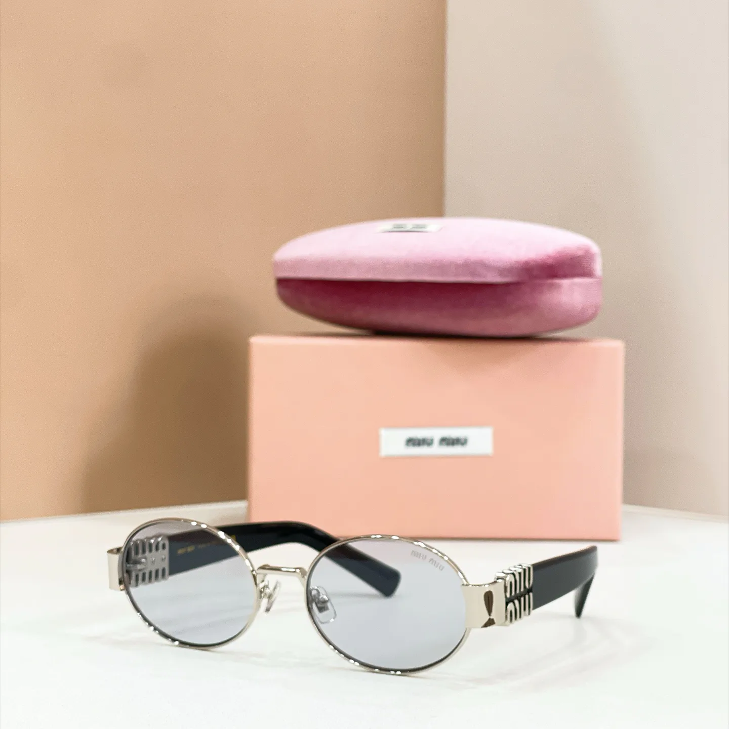 Glasses MIU MIU 17992540