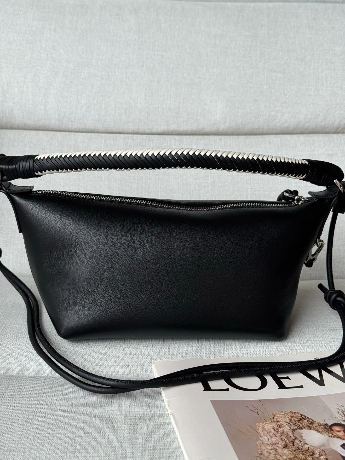 Women's Classic Handbags LOEWE 17722819