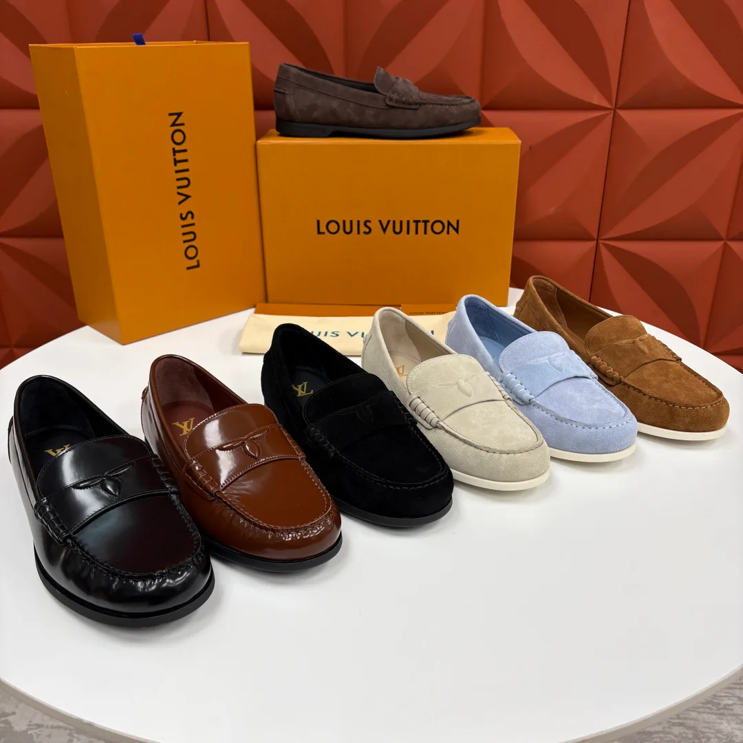 Men's Loafers And Dress Shoes LOUIS VUITTON 17715944