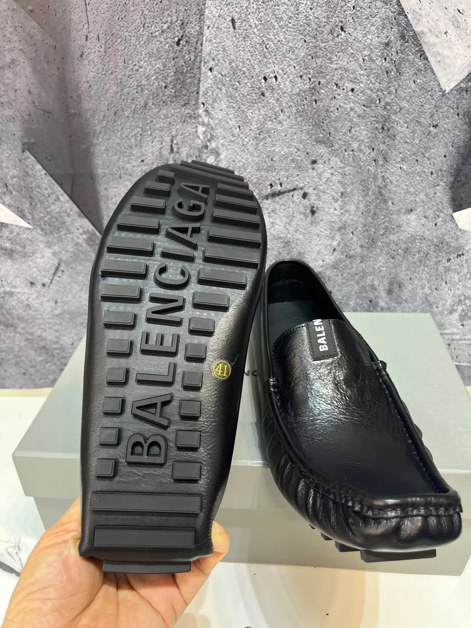 Men's Loafers And Dress Shoes BALENCIAGA 17369802
