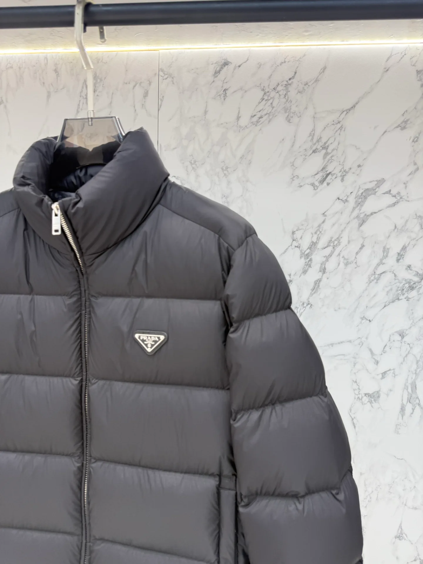 Women's Jackets And Down Jackets PRADA 18023890