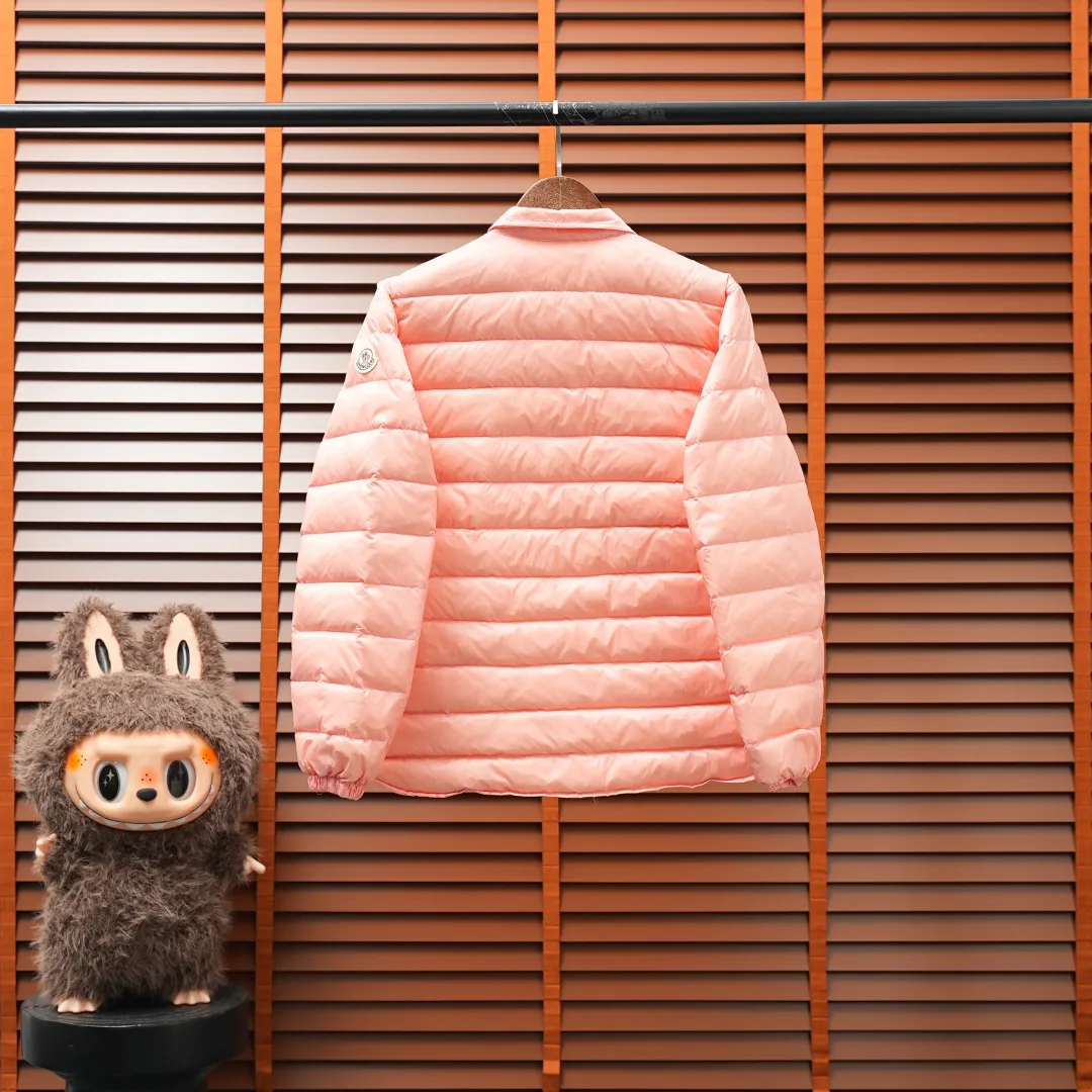 Women's Jackets And Down Jackets MONCLER 18455985